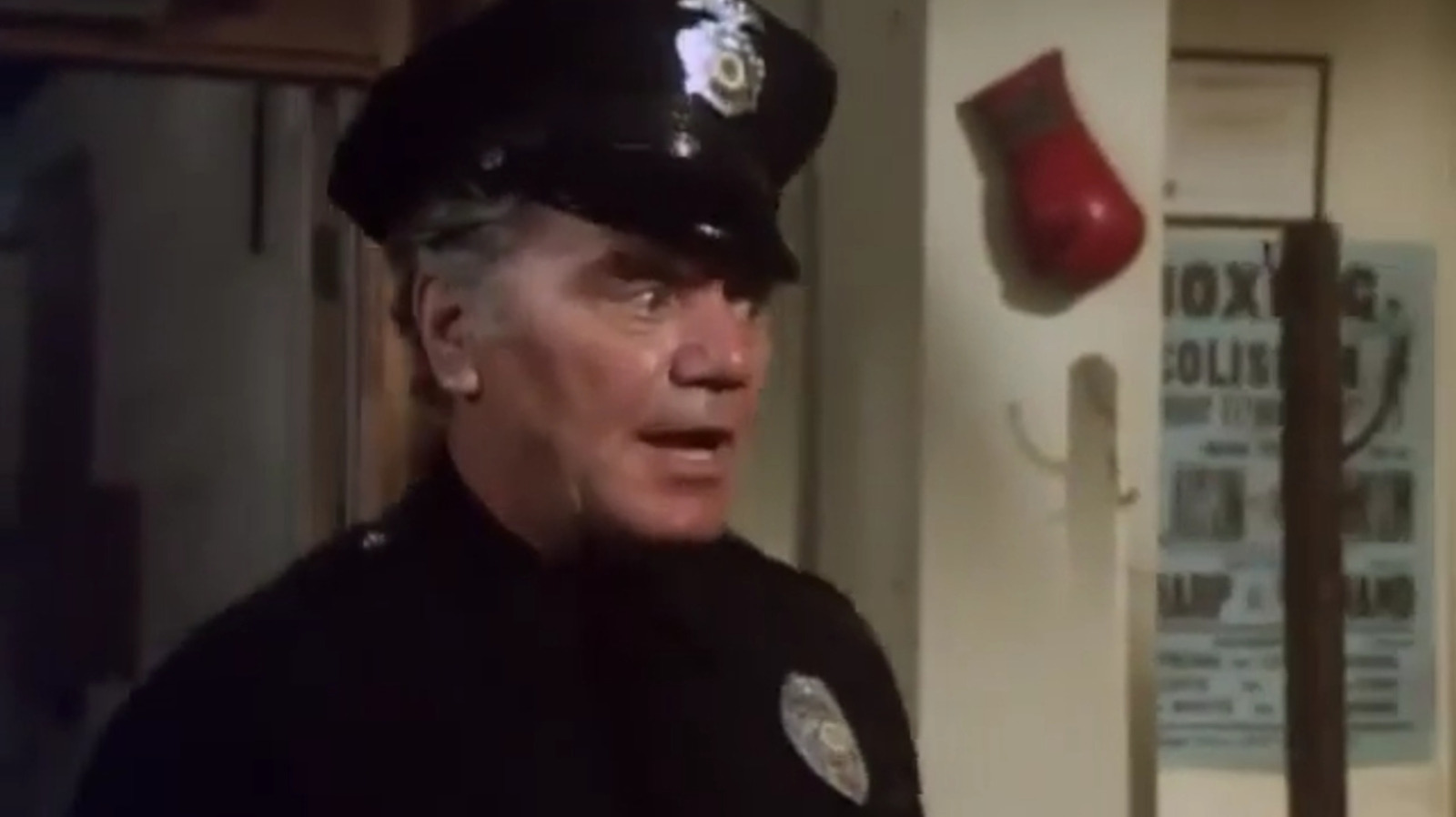 Omdat bij de rechtszaak van sciencefictionauteur Harlan Ellison over een tv-programma Isaac Asimov betrokken was