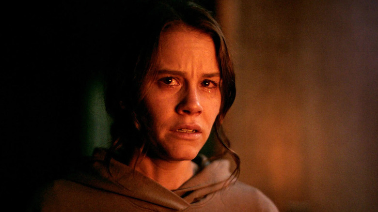 Sosie Bacon as Dr. Rose Cotter in Smile