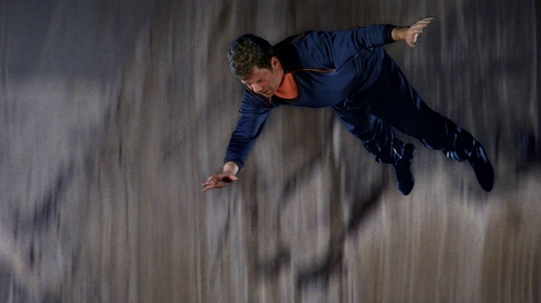 Captain Kerk falls in front of a rock face in Star Tery Fif: The final limits