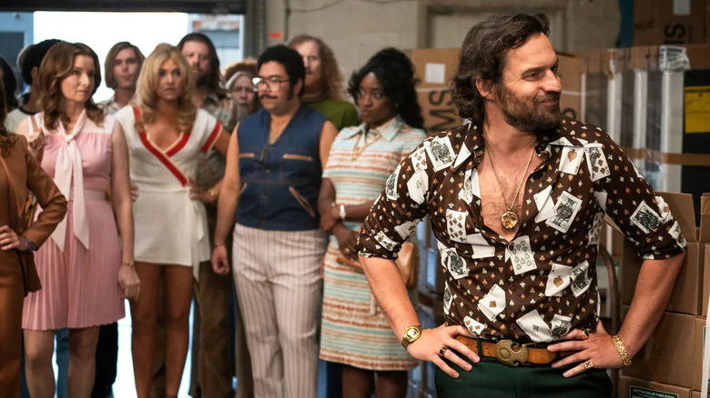 Jake Johnson as Doug Renetti and his team in Minx