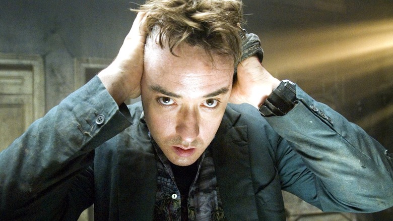 John Cusack scared 1408