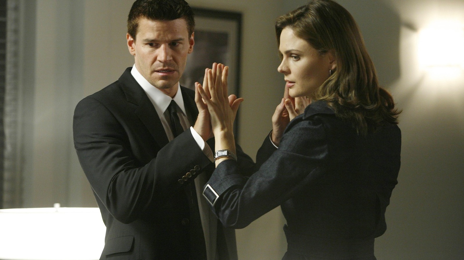 Why The Bones Cast Once Had To Be Sat Down For An Intervention