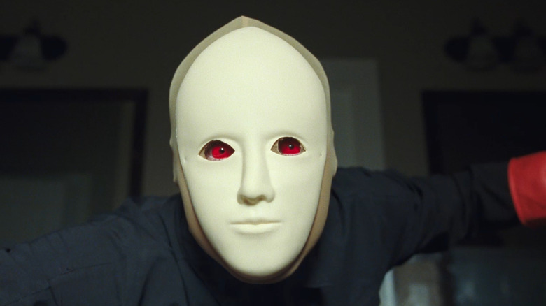Arthur in his mask in Faces of Death