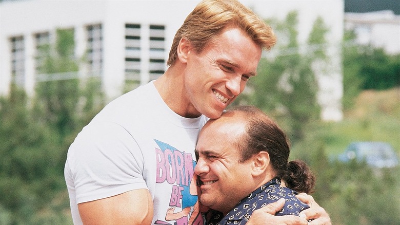 Twins movie 1988 
