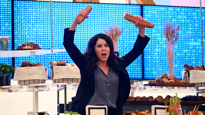 Lauren Graham on Zoey's Extraordinary Playlist