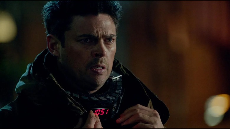 Officer Kennex has a bomb around his neck in Almost Human