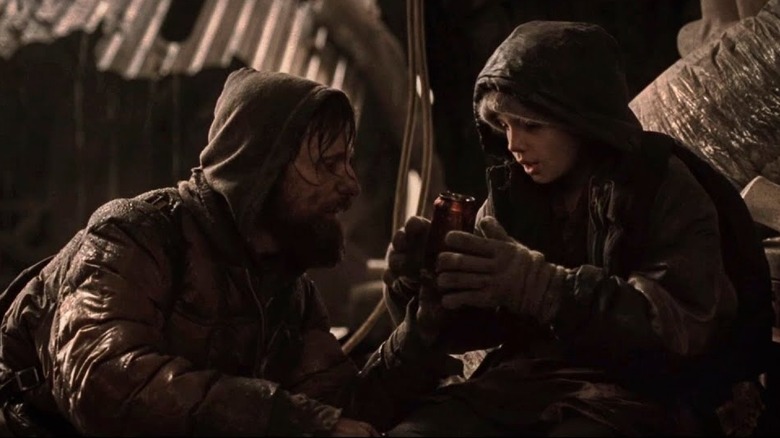 Viggo Mortensen and Kodi Smit-McPhee in The Road