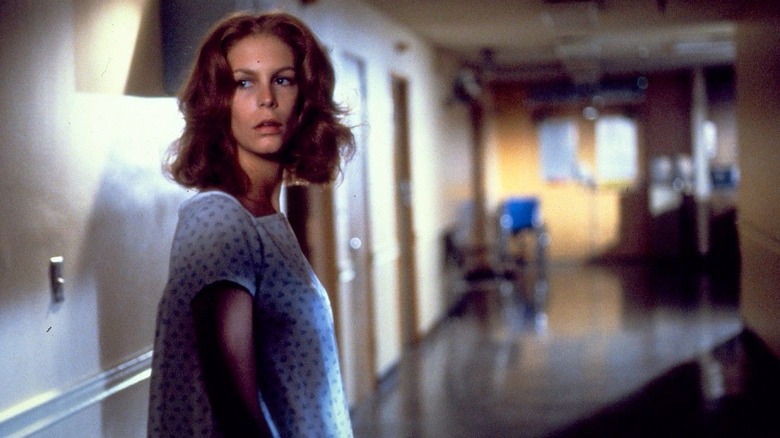 Laurie Strode in an elevator in Halloween 2