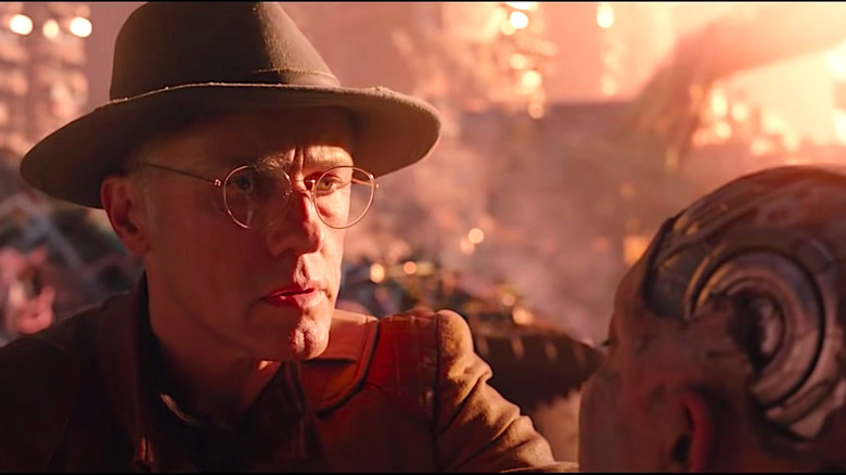 Dr. Ido Finds Alita's Head in the Scrapyard