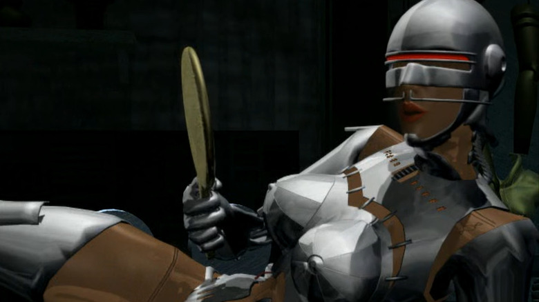 क्रोम विज्ञानाच्या विकृतीमध्ये आरसा धरून आहे