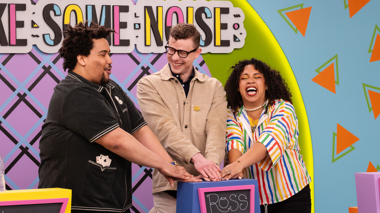 Lou Wilson, Ross Bryant, and Jiavani on Make Some Noise