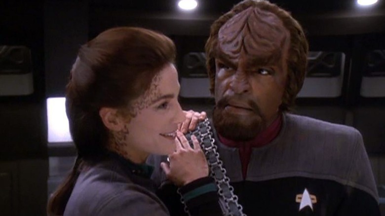 Terry Farrell and Michael Dorn on Star Trek: Deep Space Nine