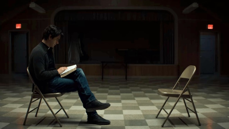 Midnight Mass Hamish Linklater