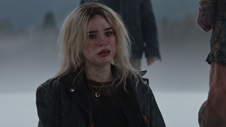 Natalie crying as Javi dies on Yellowjackets