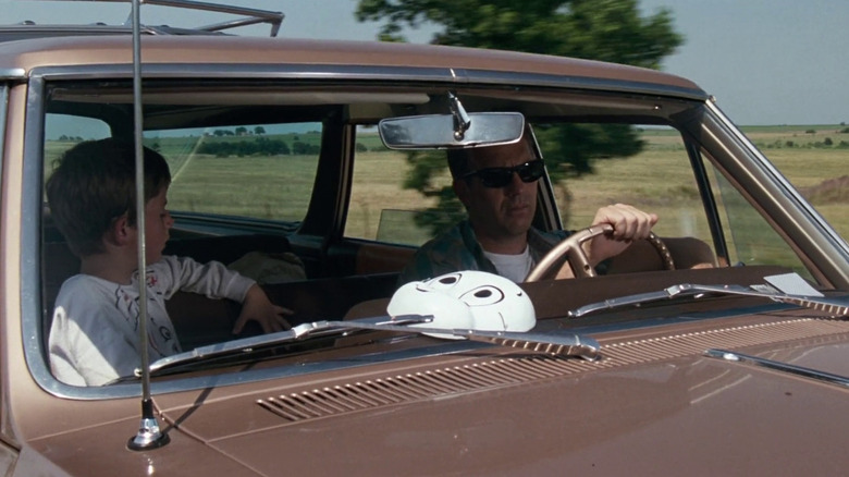 Phillip and Butch on the road in A Perfect World