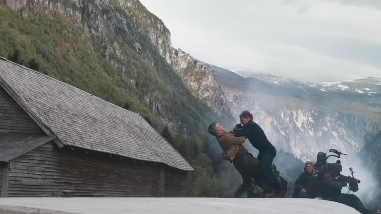 Yes Mission Impossible 7 Has Tom Cruise Stunt Fighting On Top Of A 