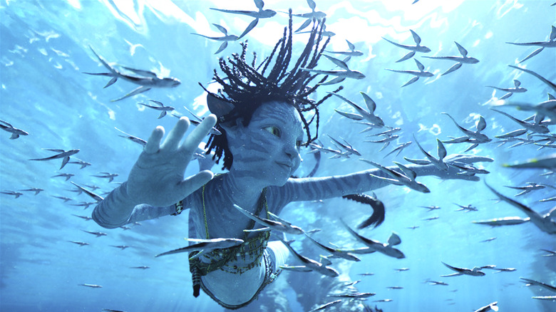 Avatar: Way of Water, Tuktirey swimming with fish