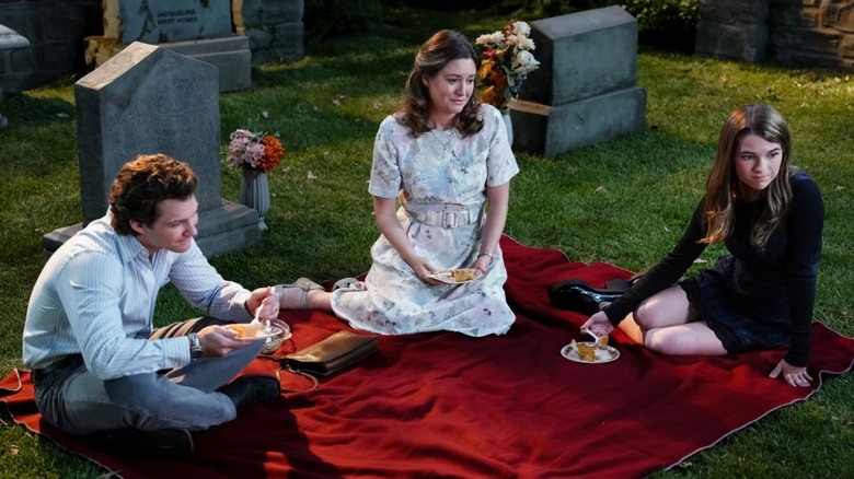 The first marriage of George and Mandy, Georgi, Mary, Missi, who was sitting on the George -Stari grave