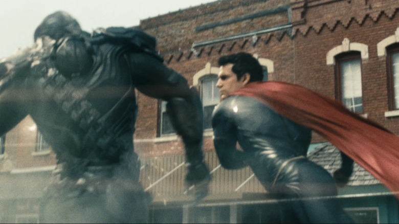 Superman fighting a Kryptonian in Man of Steel