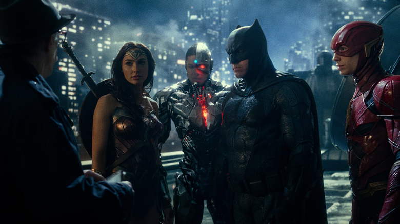 Commissioner Gordon talking to Wonder Woman, Cyborg, Batman, and the Flash in Justice League.