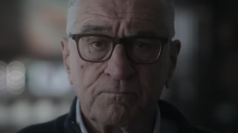 Robert De Niro's George Mullen wearing glasses on Zero Day