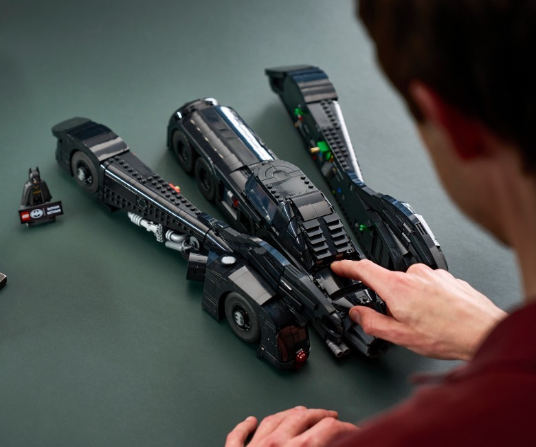 LEGO Batman Returns Batmobile