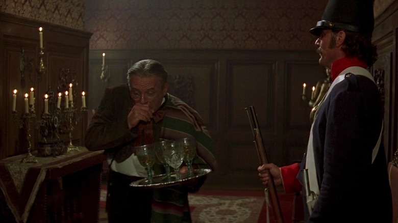 Anthony Hopkins coughing in The Mask of Zorro