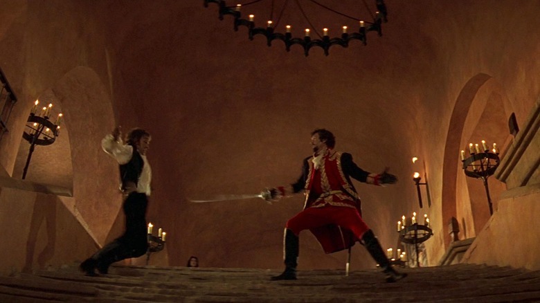 Staircase sword fight scene in The Mask of Zorro