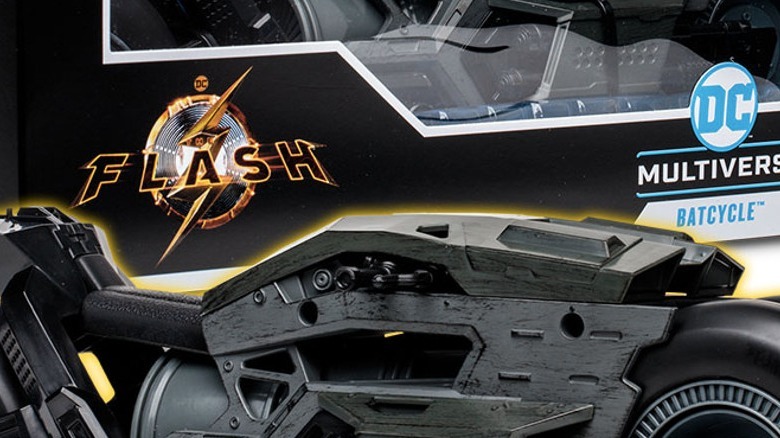 The Flash Movie Toys - Batcycle
