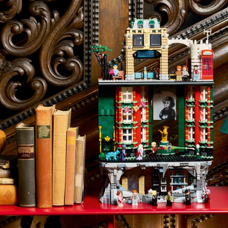 LEGO Harry Potter Ministry of Magic set