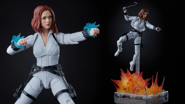 Marvel Legends Black Widow deluxe action figure