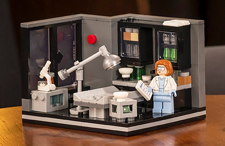 The X-Files LEGO Scully's Lab gift with purchase
