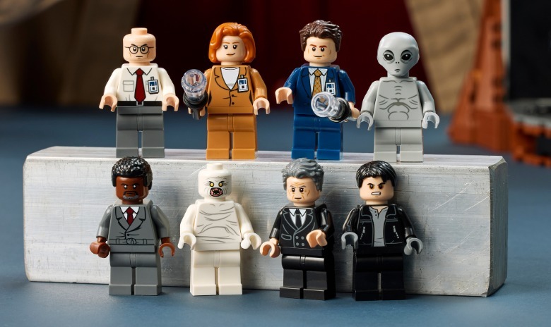 The X-Files LEGO minifigures