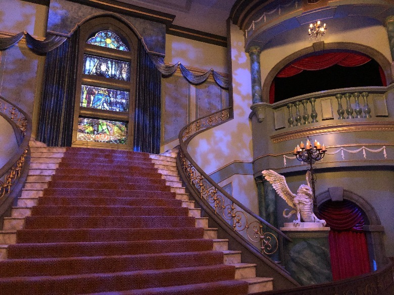 Enchanted Tale Beauty Beast Preshow