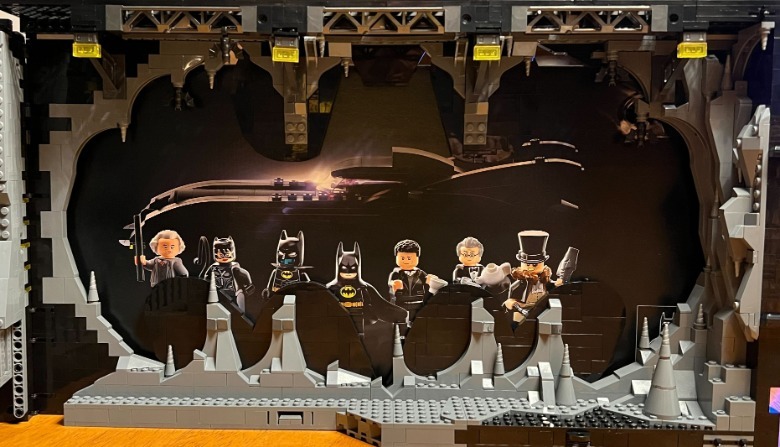 LEGO Batman Returns Batcave