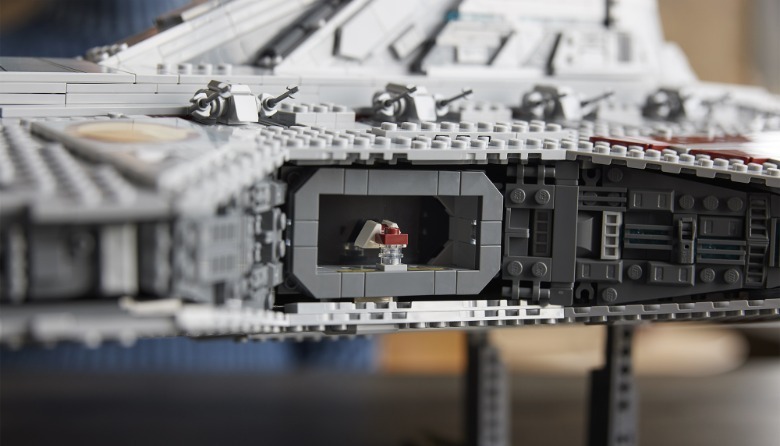 LEGO Venator-Class Republic Star Desstroyer Building Set