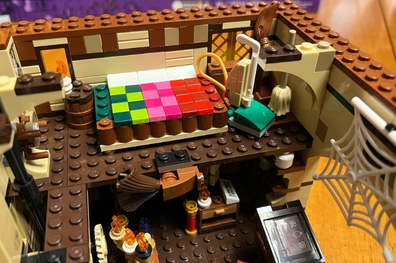 LEGO Hocus Pocus Sanderson Sisters Cottage