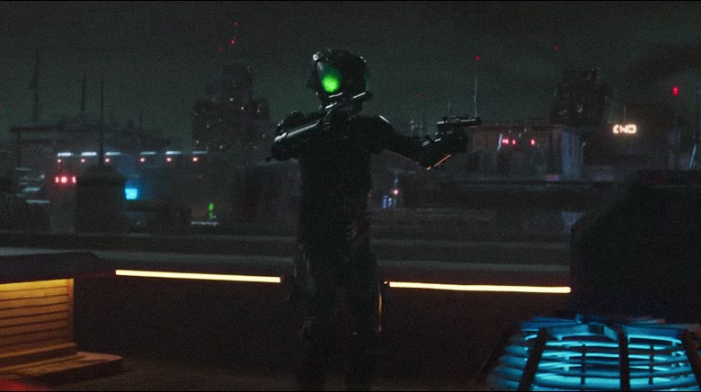 A bounty hunting droid attacks Kenobi in Obi-Wan Kenobi