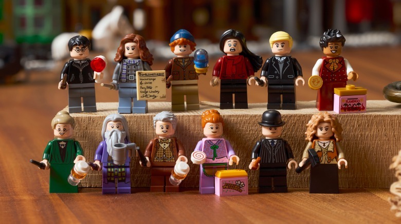 LEGO Harry Potter Hogsmeade minifigure collection
