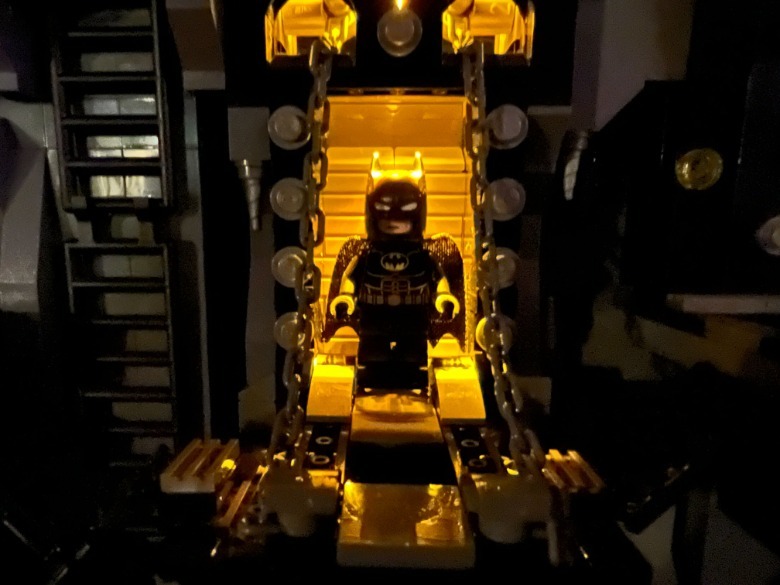 LEGO Batman Returns Batcave