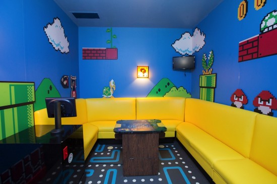 Highball Karaoke Rooms: Joysticks