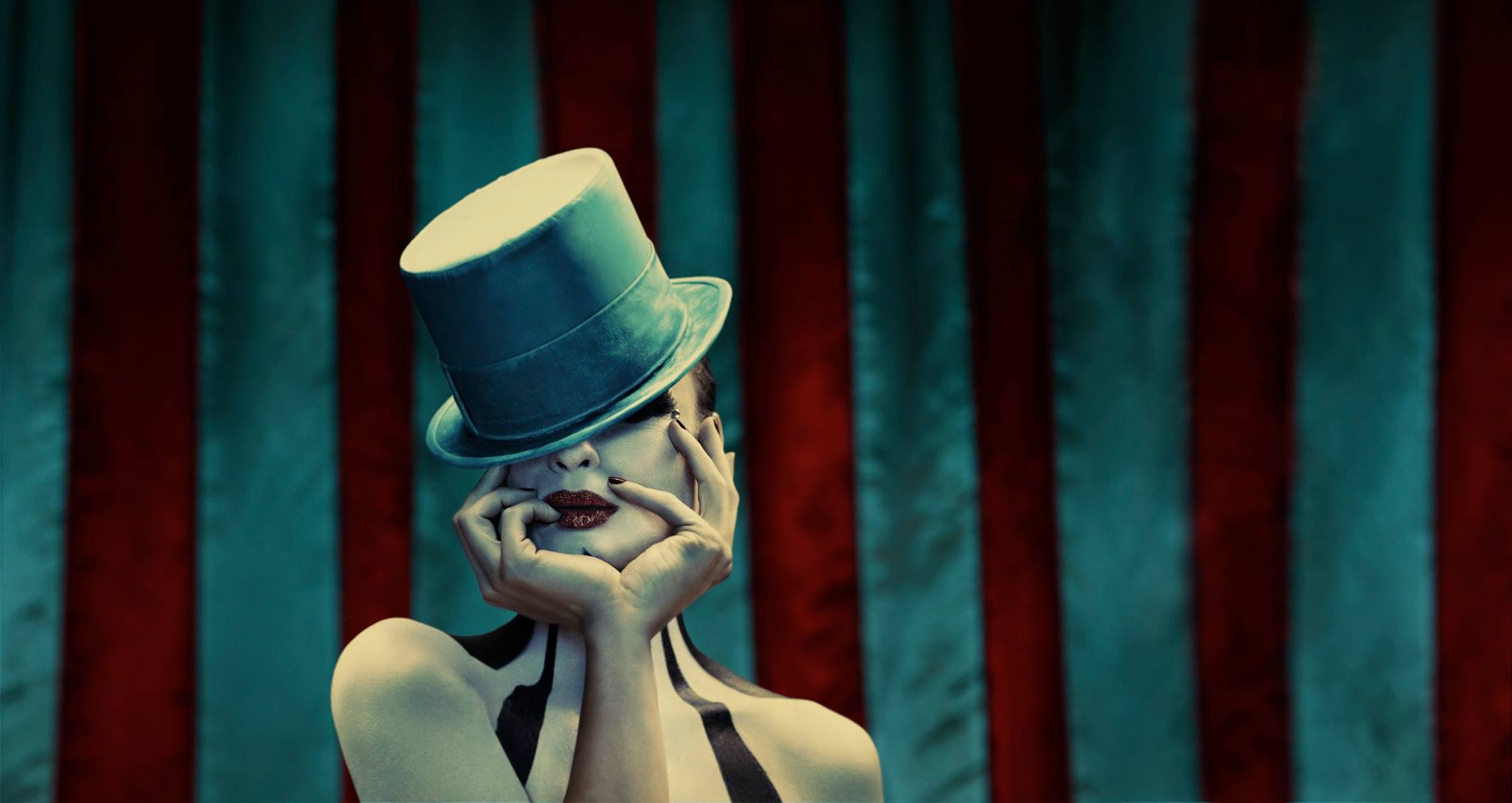 American Horror Story Freak Show Footage And Credits Revealed Film