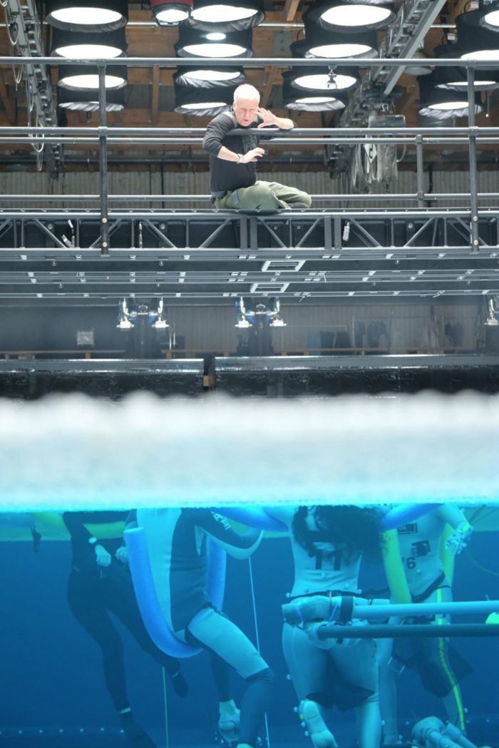 Avatar 2 set photos - James Cameron overlooking pool