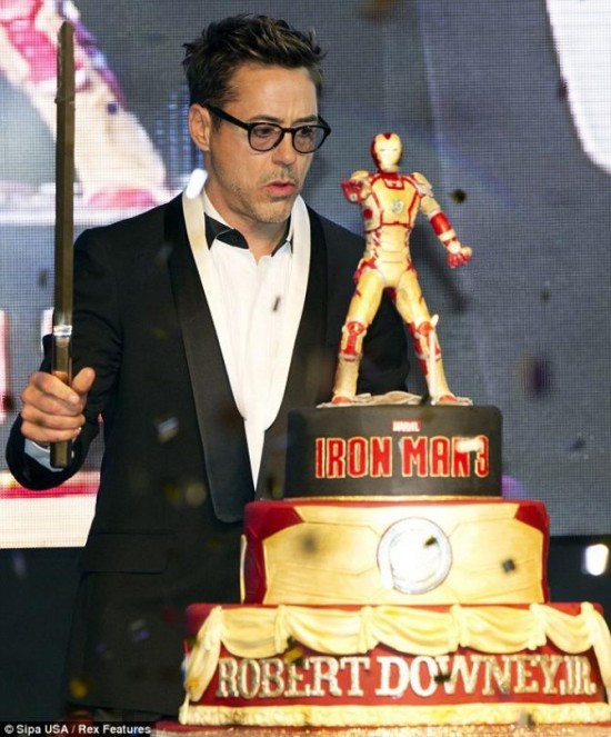 Downey Jr Iron Man cake