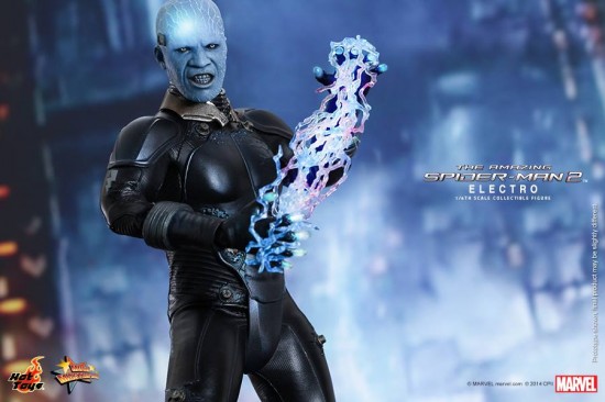 Hot Toys Electro