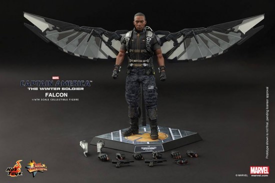 Hot Toys Falcon full