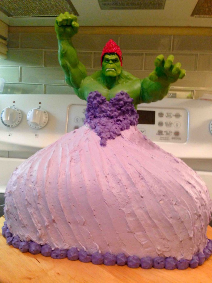 Hulk princess cake