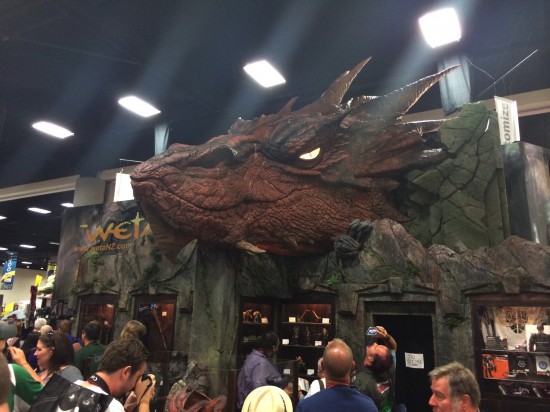 Life-Size replica of Smaug from The Hobbit (note: the glowing eyes opened and closed) at the WETA Booth