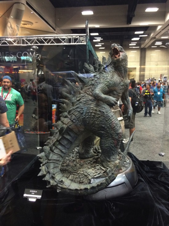 Huge Godzilla maquette previewed on display at Sideshow Collectibles