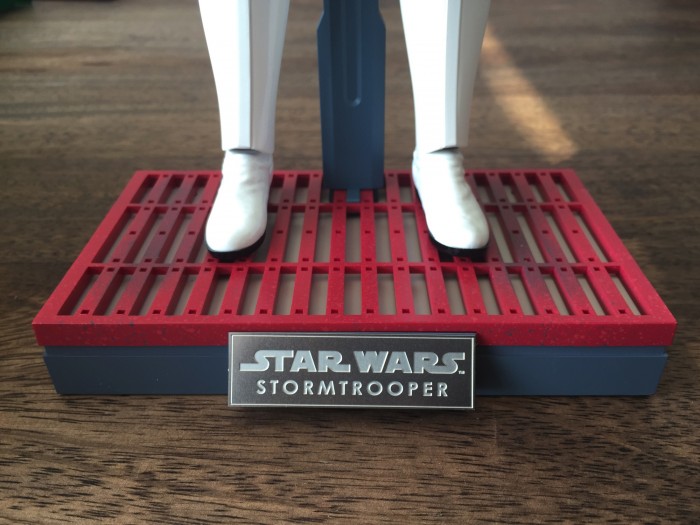 Hot Toys Star Wars Stormtrooper Sixth Scale Figure stand